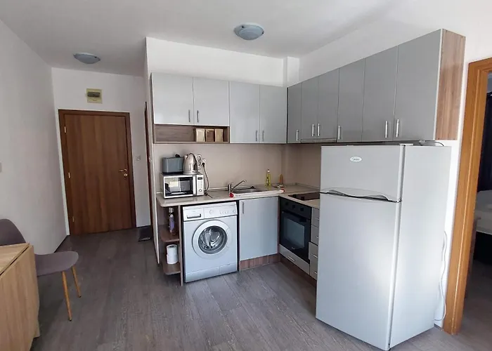 Sunny Day 6 , Sunny Beach, 3-стаен *